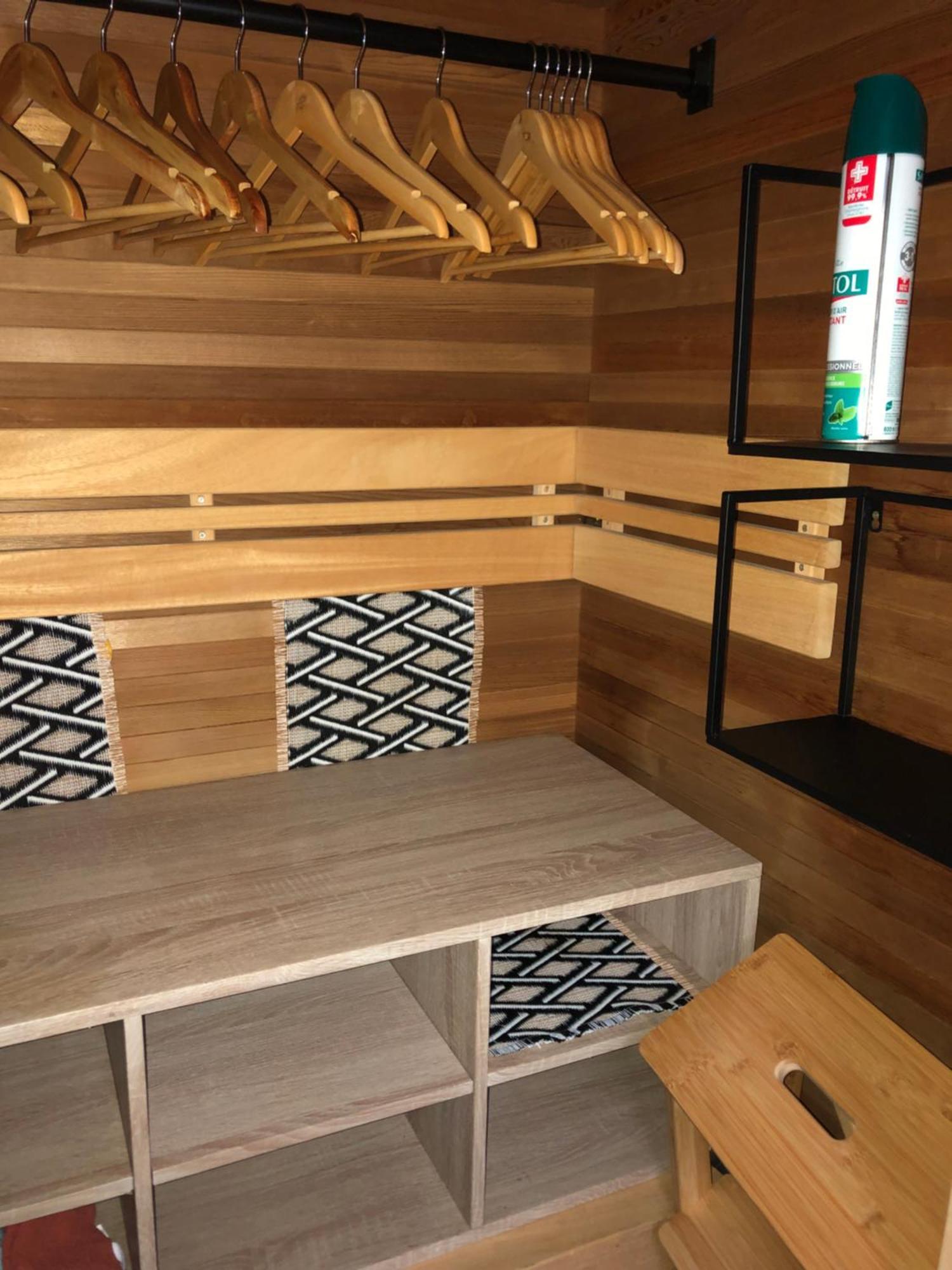 فندق 2 Pieces Independant Avec Son Jardinet Prive بورجو المظهر الخارجي الصورة